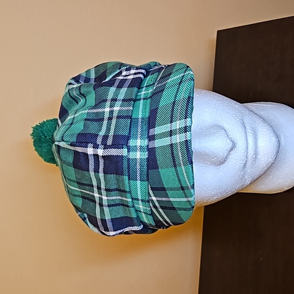 SCOTTISH TARTAN CAP WITH POM POM GOLFER PLAID GREEN IRISH ST. PATRICK'S DAY BLUE - Picture 2 of 6